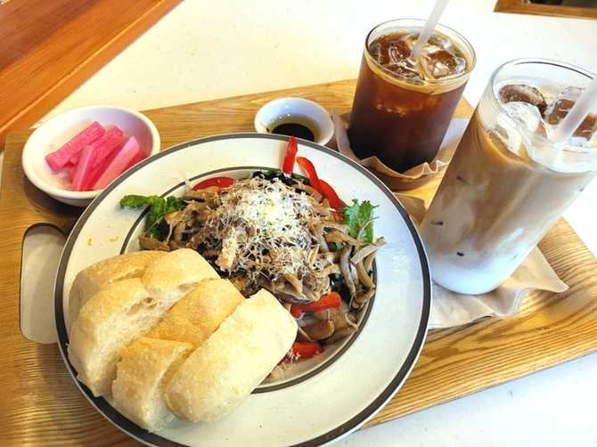 Discover Gupel Cafe in Seoul - image 2