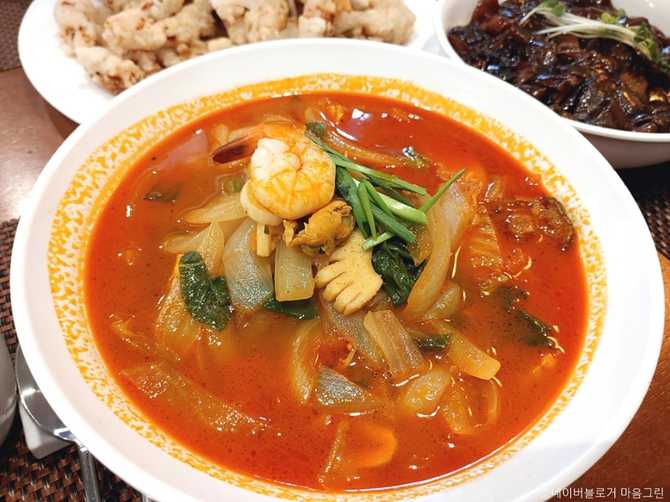 차이나플레인 서울숲점