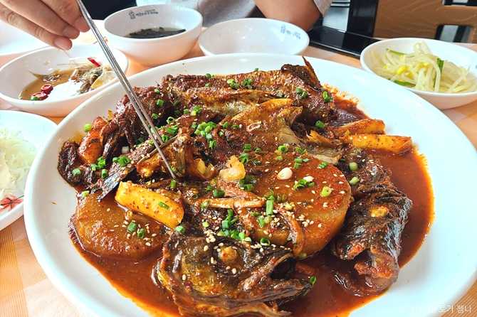 서울 강서구 맛집 추천, 맹순이꽃게아구찜의 인기 비결과 위치 안내