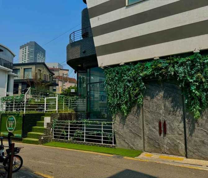 홍대 베이커리 카페 추천, 더블유오앤의 매력과 방문 팁 1