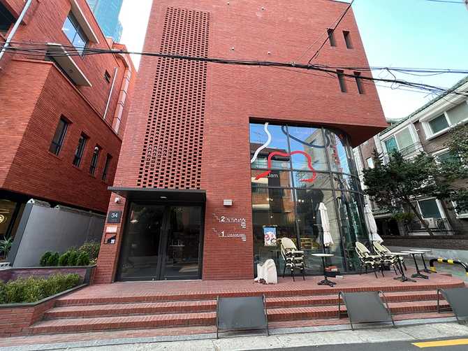 Seconde Live Cafe Near Seoul - image 1