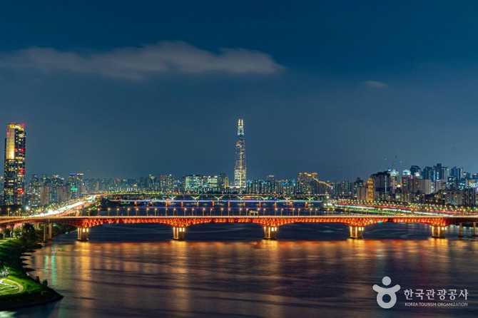 서울 성동구 달맞이근린공원 가는 방법과 명소 정보
