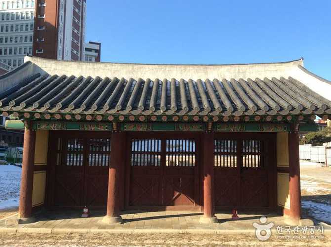 서울 경모궁지: 조선시대 사도세자 사당과 유적지 안내 1