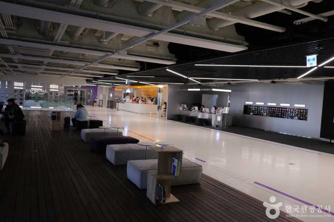 Experience Korea at Hiker Ground - image 6
