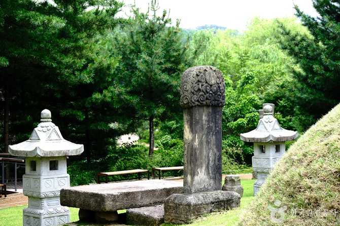 Discover Seoul's Yeonsangun Tomb - image 2