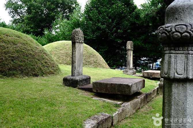 Discover Seoul's Yeonsangun Tomb - image 3