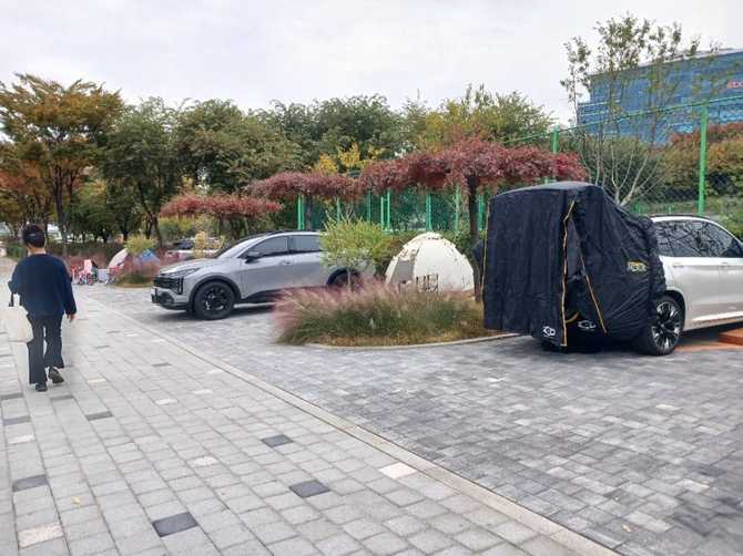Guro Picnic Garden - image 2
