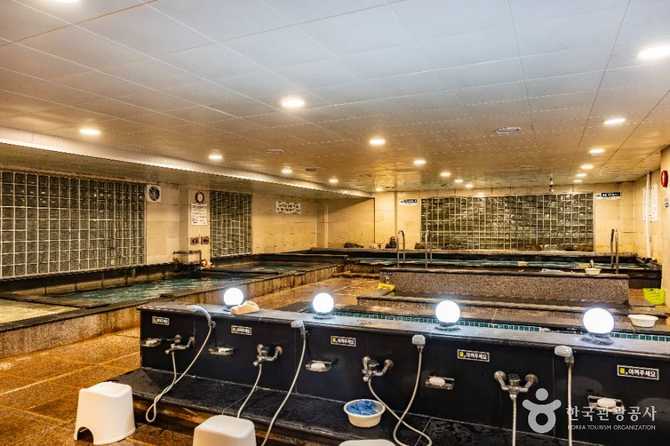 Experience the Best Spa and - image 7