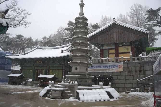 서울 금천구의 전통사찰, 호압사: 역사와 문화유산 소개 6