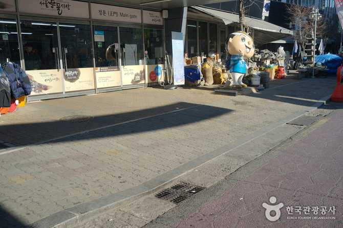 서울풍물시장 안내 및 방문 정보 | 전통과 현대가 어우러진 대표 벼룩시장 6