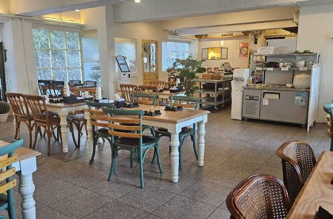 Best Cactus Restaurant Yeongdo - image 1