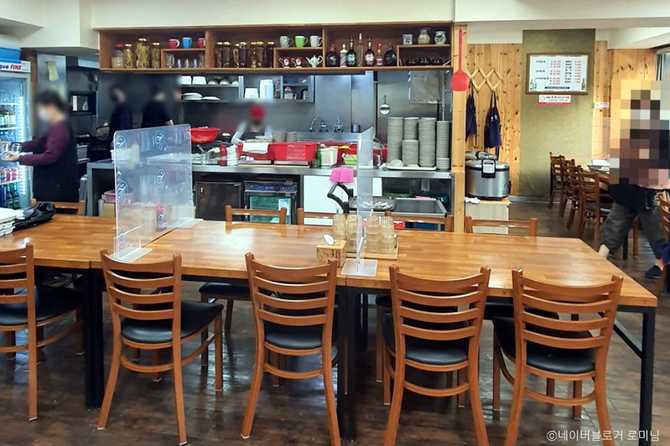 Discover the Best Seafood and - image 1