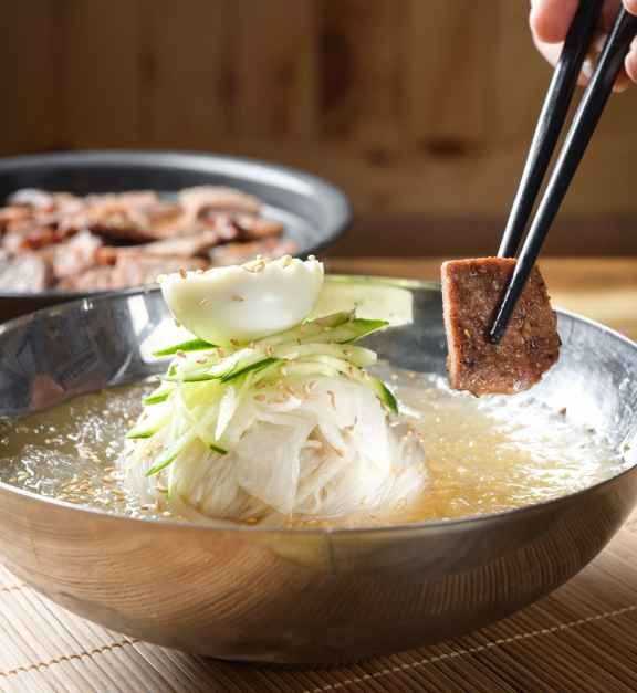 충주 삼구월고기냉면과 시이월칼국수보쌈 본점 맛집 가이드 2