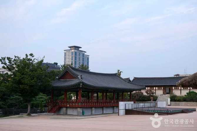 남산골한옥마을 가볼 만한 전통문화 체험 명소와 방문 정보 2