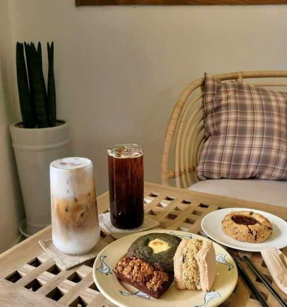 Discover the Best Dessert Cafe - image 1