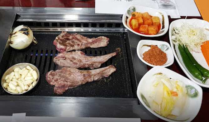 서울 마포구 램랜드: 신선한 양고기 삼각갈비 맛집 소개 3