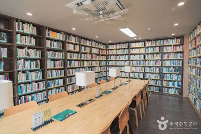 서울 강남구 도서관 정보와 이용 안내 3