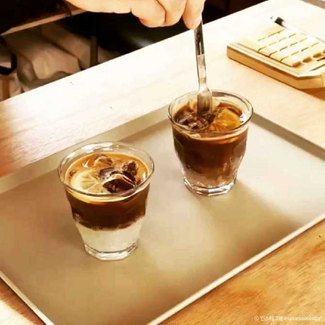 서울 도심 속 이탈리안 스타일 카페, 올로지의 매력과 위치 정보 3