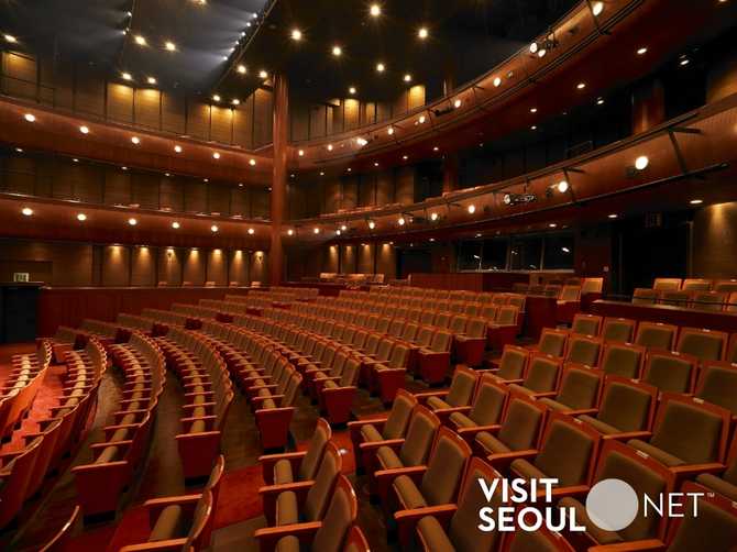 Myeongdong Arts Theater - image 3