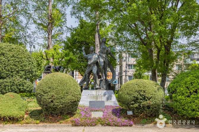 부산박물관 소개와 방문 정보: 부산의 역사와 문화유산을 한눈에 23