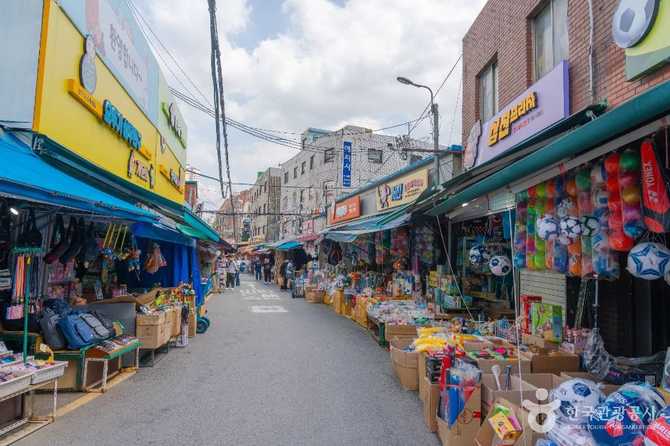 Guide to Dongdaemun Station Stationery - image 4