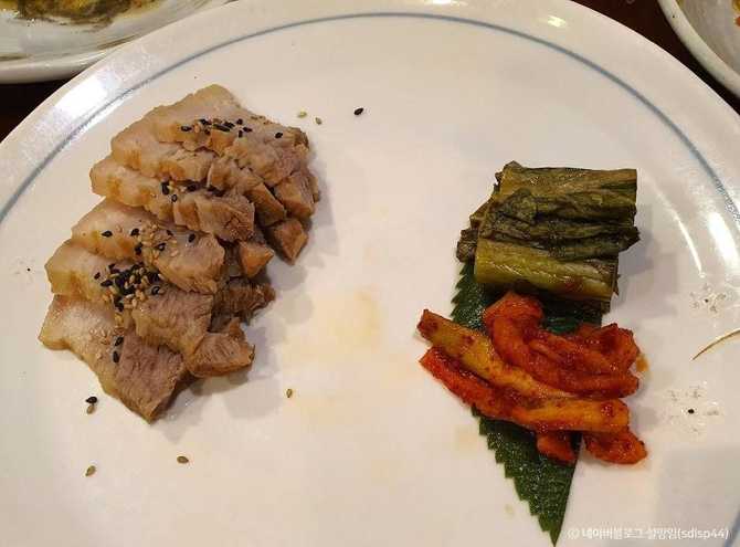 Traditional Korean Restaurant in Seoul - image 2