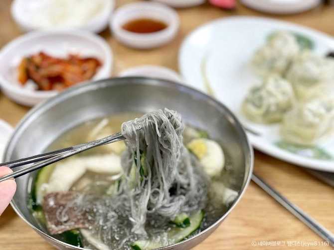 서울 연희동 맛집, 청송본관함흥냉면의 진짜 맛과 특징 3
