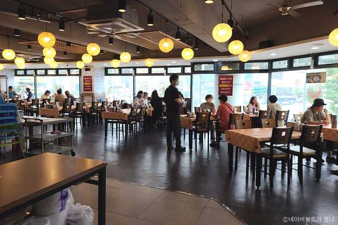 Best Seafood Restaurant in Seoul - image 3