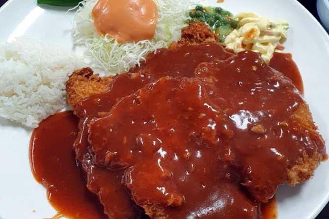 서울 용산구 삼각지역 맛집, 단박왕돈까스의 인기 메뉴와 위치 정보 3