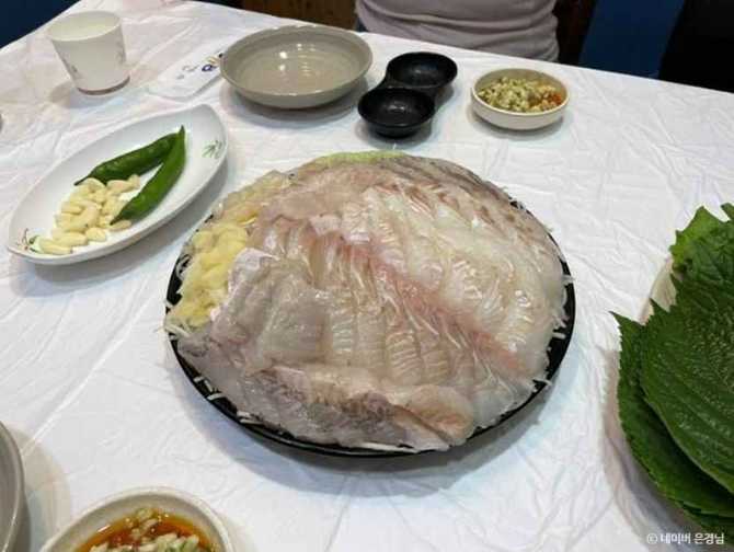 충남식당: 노량진 수산시장 내 인기 양념집과 신선한 해산물 맛집 3