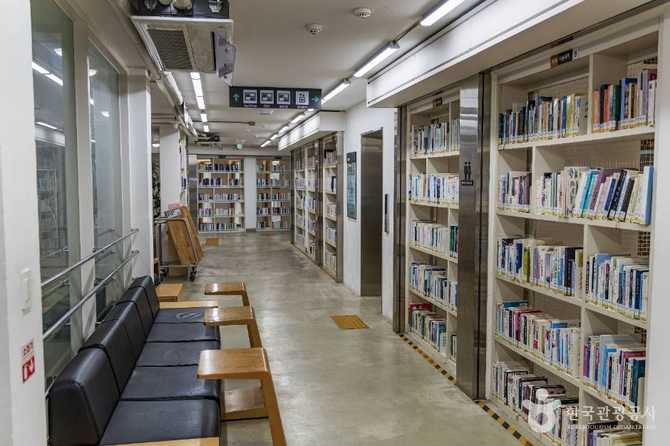 서울 은평구 구산동에 위치한 구립구산동도서관마을 소개와 이용 정보 3