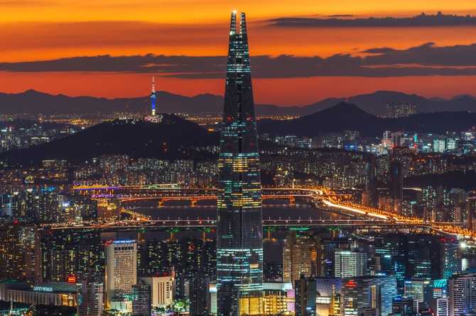 롯데월드타워와 롯데월드몰: 서울의 랜드마크와 쇼핑 명소 소개 7