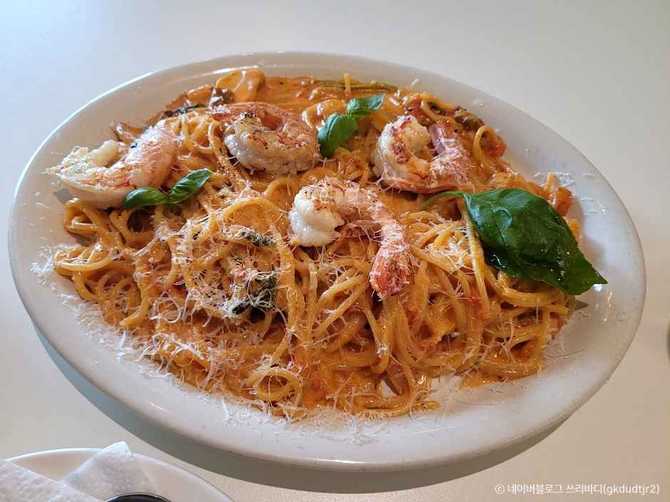 Best Brunch Spots Near Cheonggyecheon - image 4