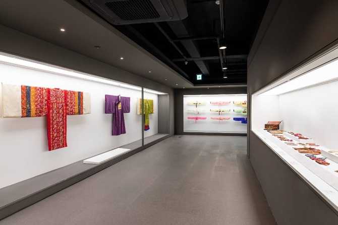 Discover the History and Art - image 3