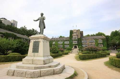 서울 연세대학교 언더우드관의 역사와 중요성 알아보기 7