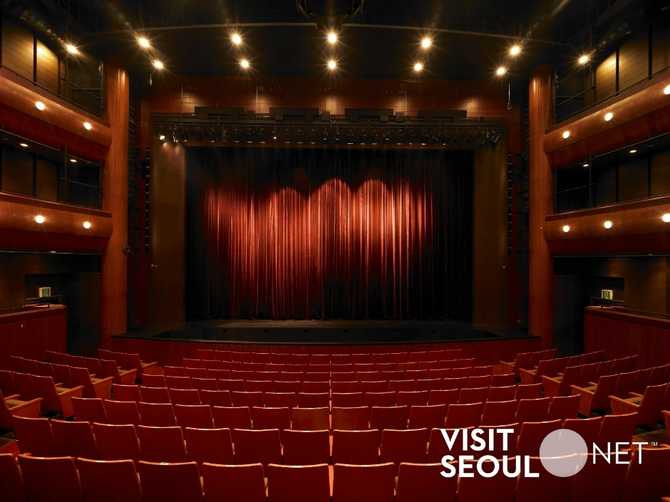 Myeongdong Arts Theater - image 4