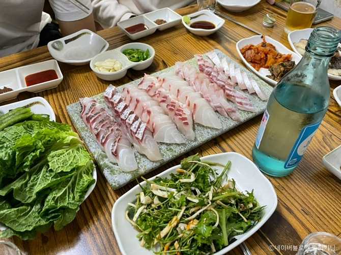 Best Seafood Restaurants Near Mapo - image 4