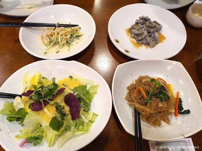 Traditional Korean Restaurant in Seoul - image 4