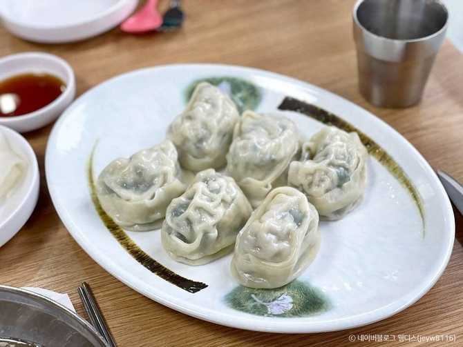 서울 연희동 맛집, 청송본관함흥냉면의 진짜 맛과 특징 4