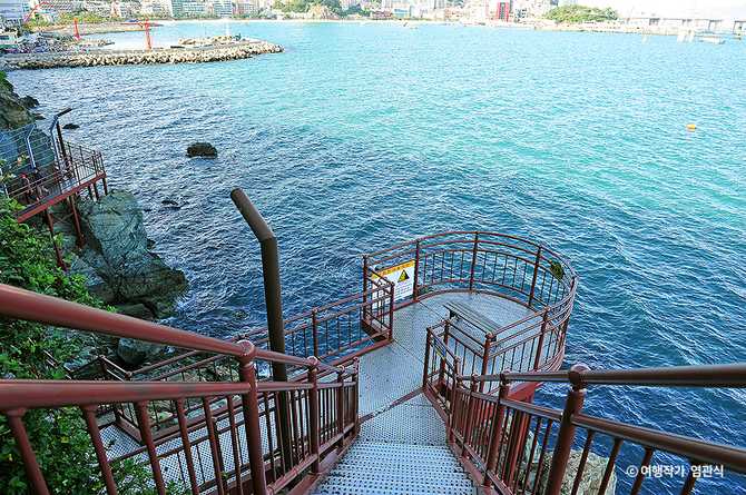 Discover the Scenic Sentosa Coastal - image 5