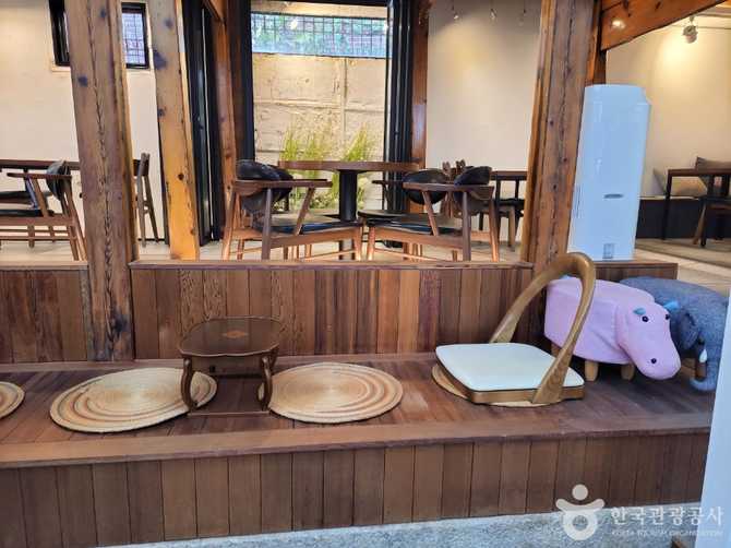 서울 성북동 한옥 카페, 반하당의 매력과 인기 메뉴 안내 5