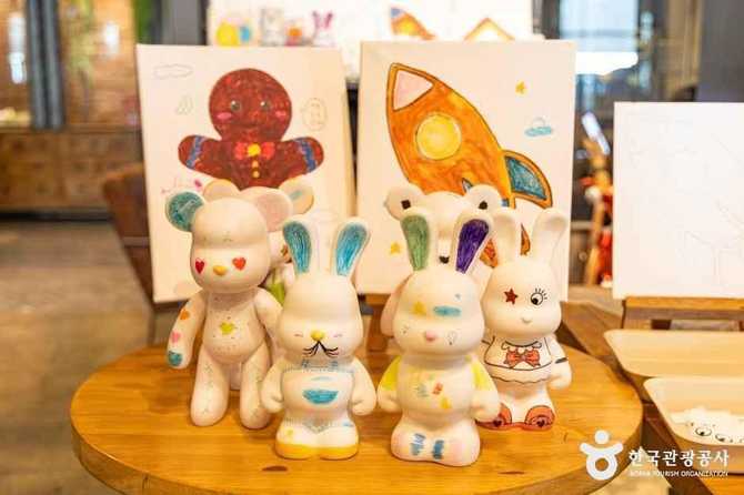 부산 기장 해안가 전망 카페, 시랑의 체험과 휴식을 동시에 즐기기 4