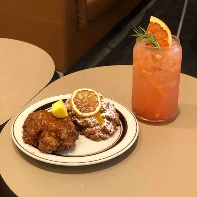 서울 강남구 소르비 카페, 디저트와 커피의 세련된 만남 4