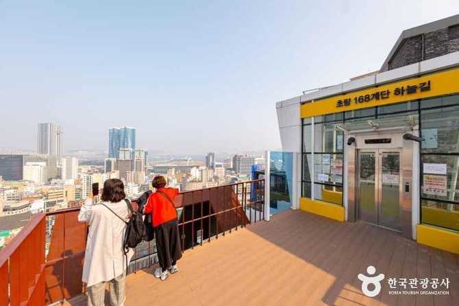부산 동구의 명소, 168계단의 역사와 방문 정보 10