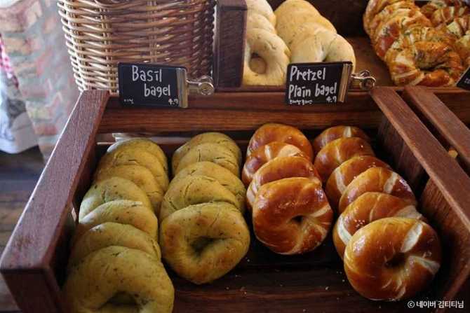 London Bagel Museum Anguk - image 4