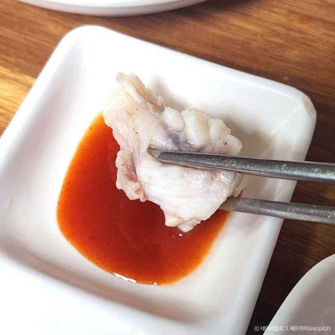 Experience Fresh And Authentic Fish - image 5
