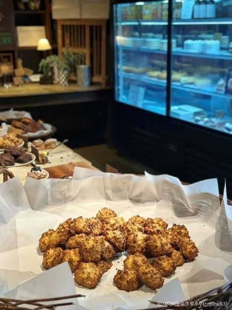 서울 강남구 브라이언스커피: 디저트와 커피가 매력적인 베이커리 카페 5