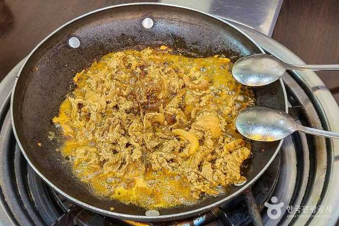 서울 자양동 맛집 우성식당, 30년 전통 영양돌솥밥과 인기 메뉴 소개 5