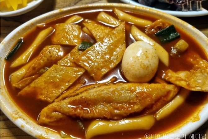 망우동 맛집 홍이네떡볶이, 저렴한 가격과 추억의 분식을 즐기세요 5