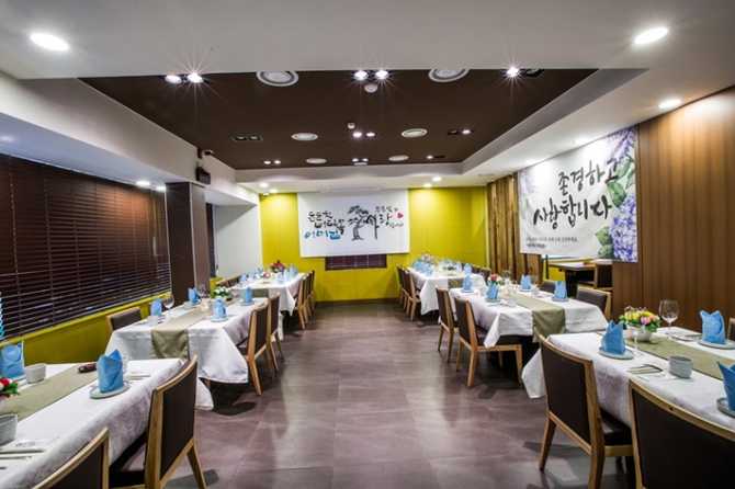 서울 서초구 설마중: 숯불갈비와 한정식을 즐기는 최고의 맛집 17